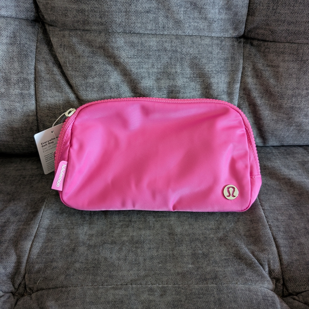 Lululemon Athletica Vibrant Pink Pouch
